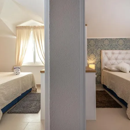 Insula Ventum Holiday home Mali Drvenik
